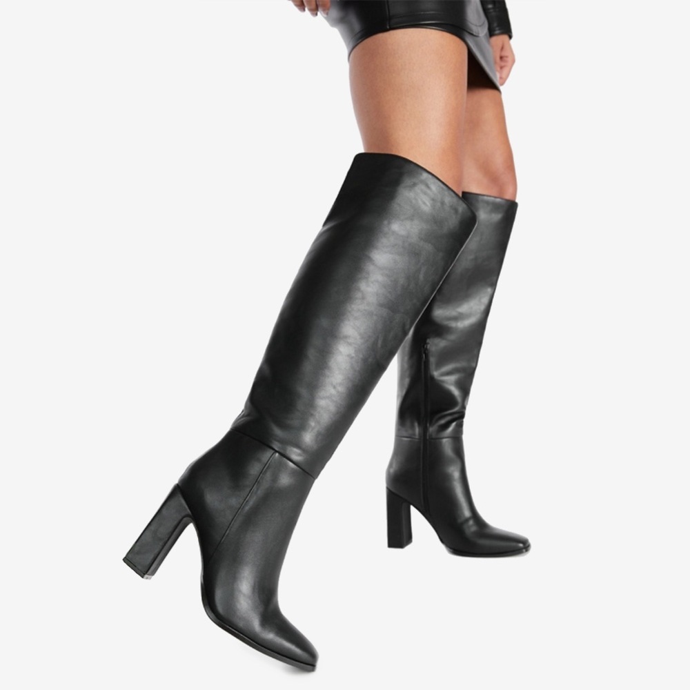NEW Over-The-Knee Boots, size 7 (runs small), color Black